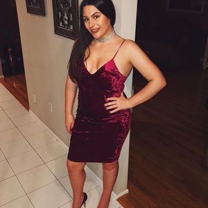 Velvet red dress ♥️